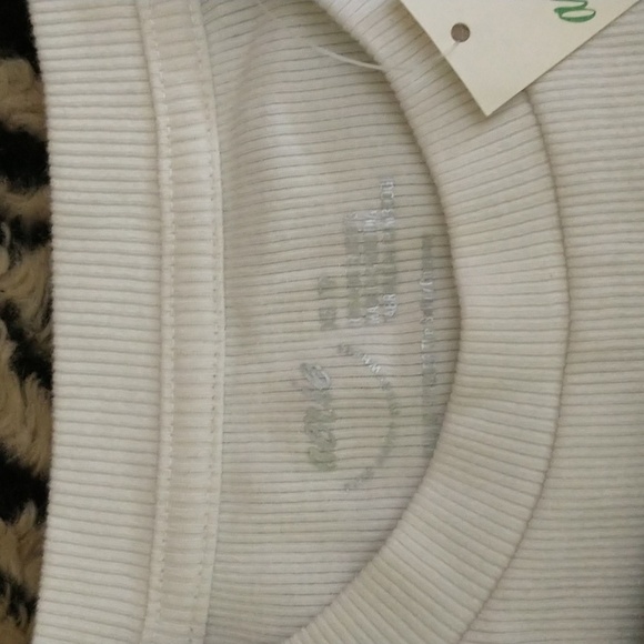 2 aerie xs cropped tops new with tags - Picture 5 of 10